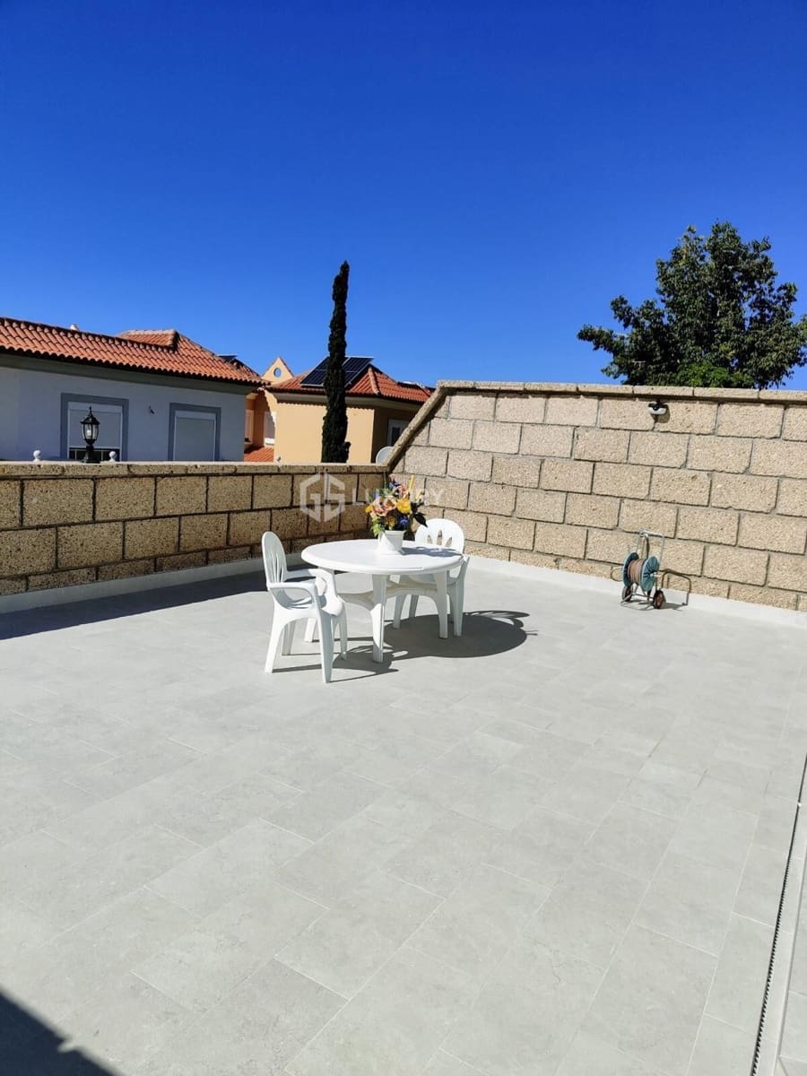 3 quarto Moradia para venda em Adeje com garagem - 1 100 000 € (Ref: 9676196)