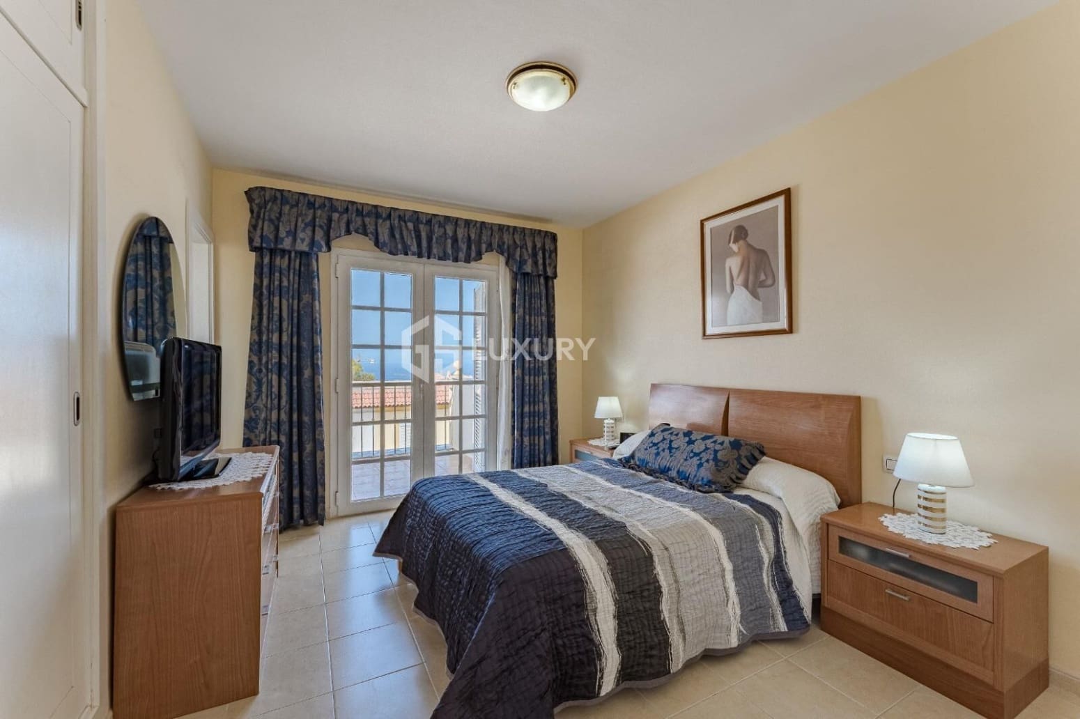 3 quarto Moradia para venda em Adeje com garagem - 1 100 000 € (Ref: 9676197)