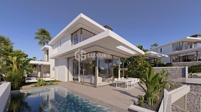 3 slaapkamer Villa te koop in Guía de Isora met garage - € 1.705.000 (Ref: 9676198)