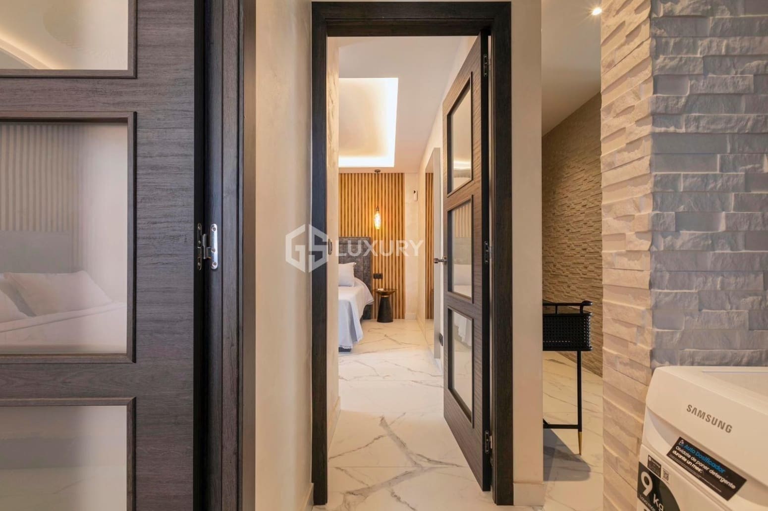 Chalet de 3 habitaciones en San Miguel de Abona en venta con garaje - 690.000 € (Ref: 9676409)