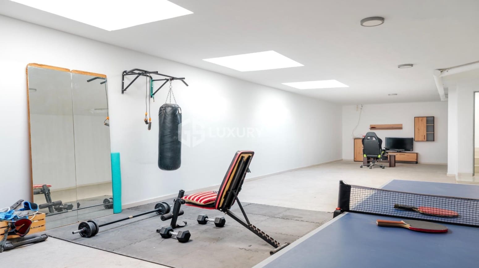 5 sypialnia Willa na sprzedaż w Adeje z garażem - 2 730 000 € (Ref: 9687577)