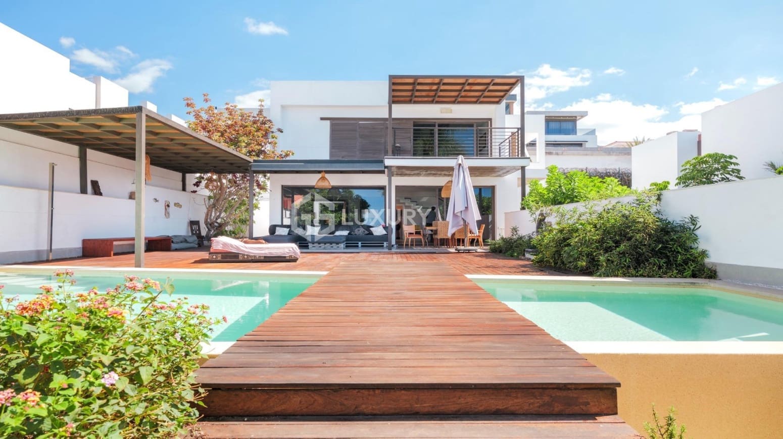 5 sypialnia Willa na sprzedaż w Adeje z garażem - 2 730 000 € (Ref: 9687577)