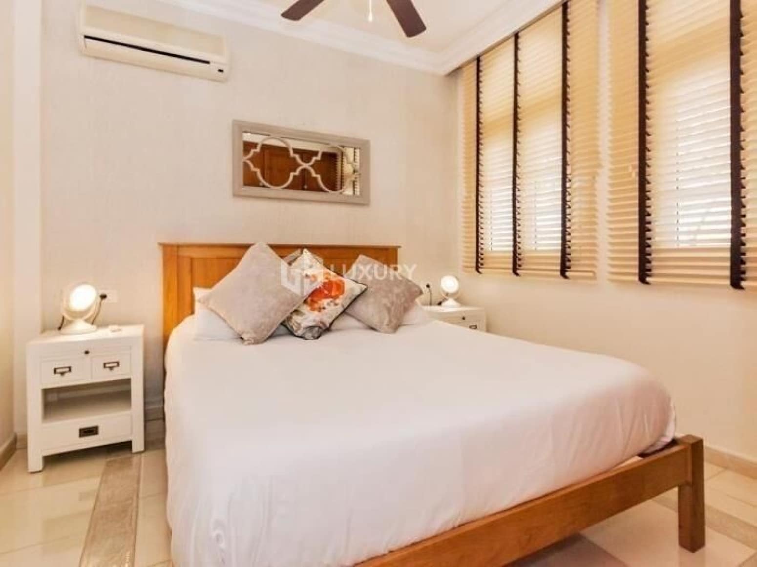 4 slaapkamer Villa te koop in Adeje met garage - € 2.150.000 (Ref: 9687578)