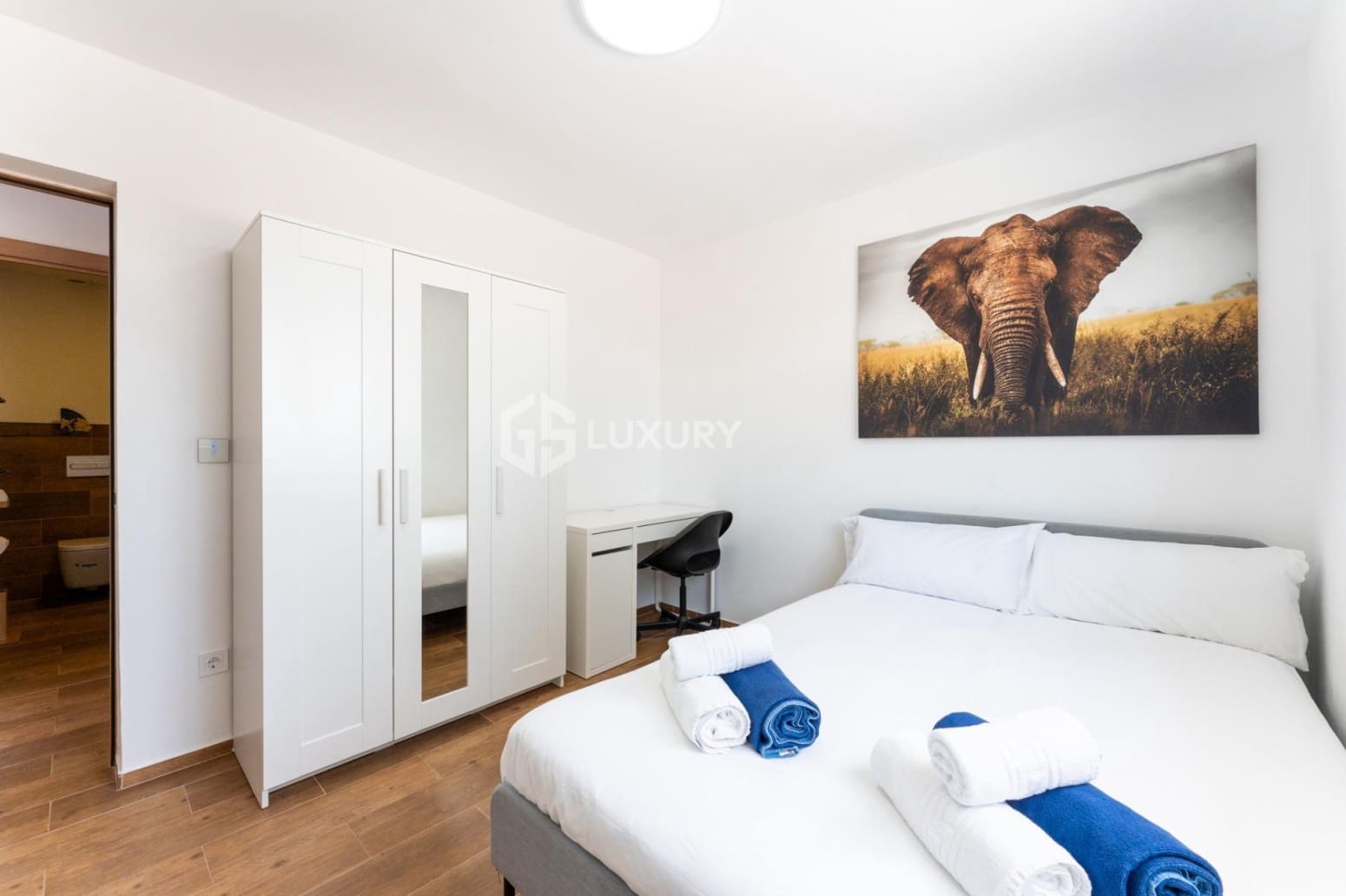 5 slaapkamer Villa te koop in Arona met garage - € 995.000 (Ref: 9687579)