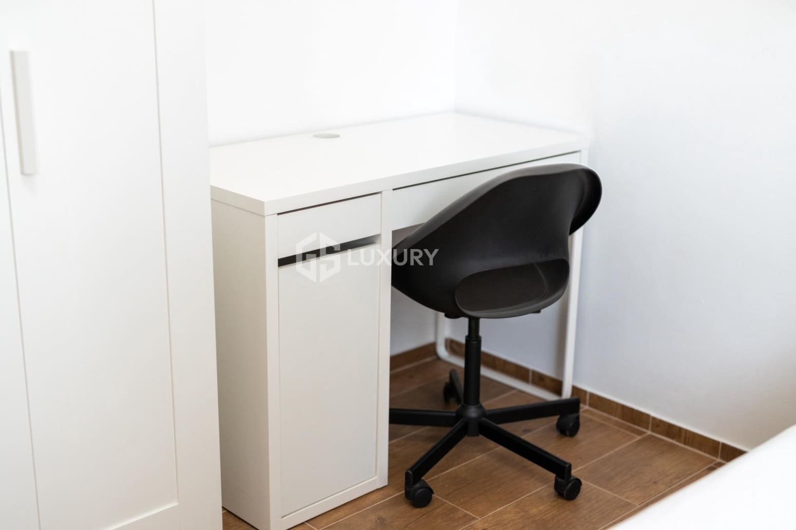 5 slaapkamer Villa te koop in Arona met garage - € 995.000 (Ref: 9687579)