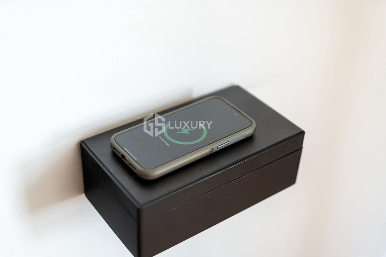 5 slaapkamer Villa te koop in Arona met garage - € 995.000 (Ref: 9687579)