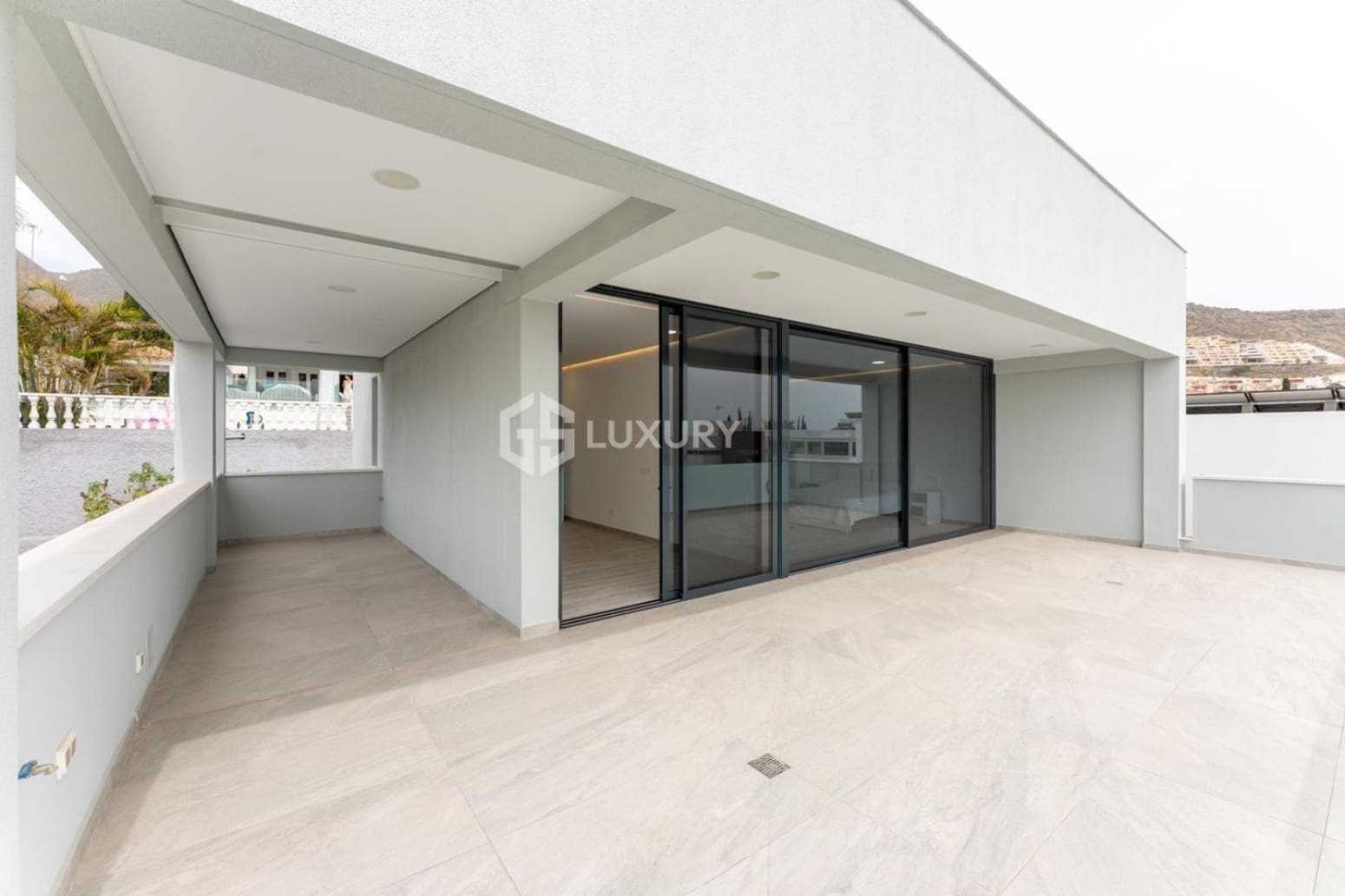 4 sypialnia Willa na sprzedaż w Adeje z garażem - 1 800 000 € (Ref: 9687580)