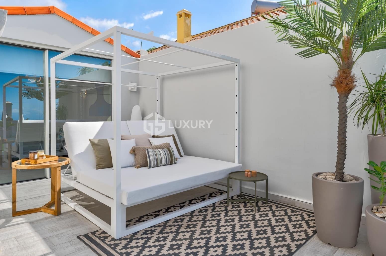 3 chambre Villa/Maison à vendre à Adeje avec garage - 1 650 000 € (Ref: 9687581)