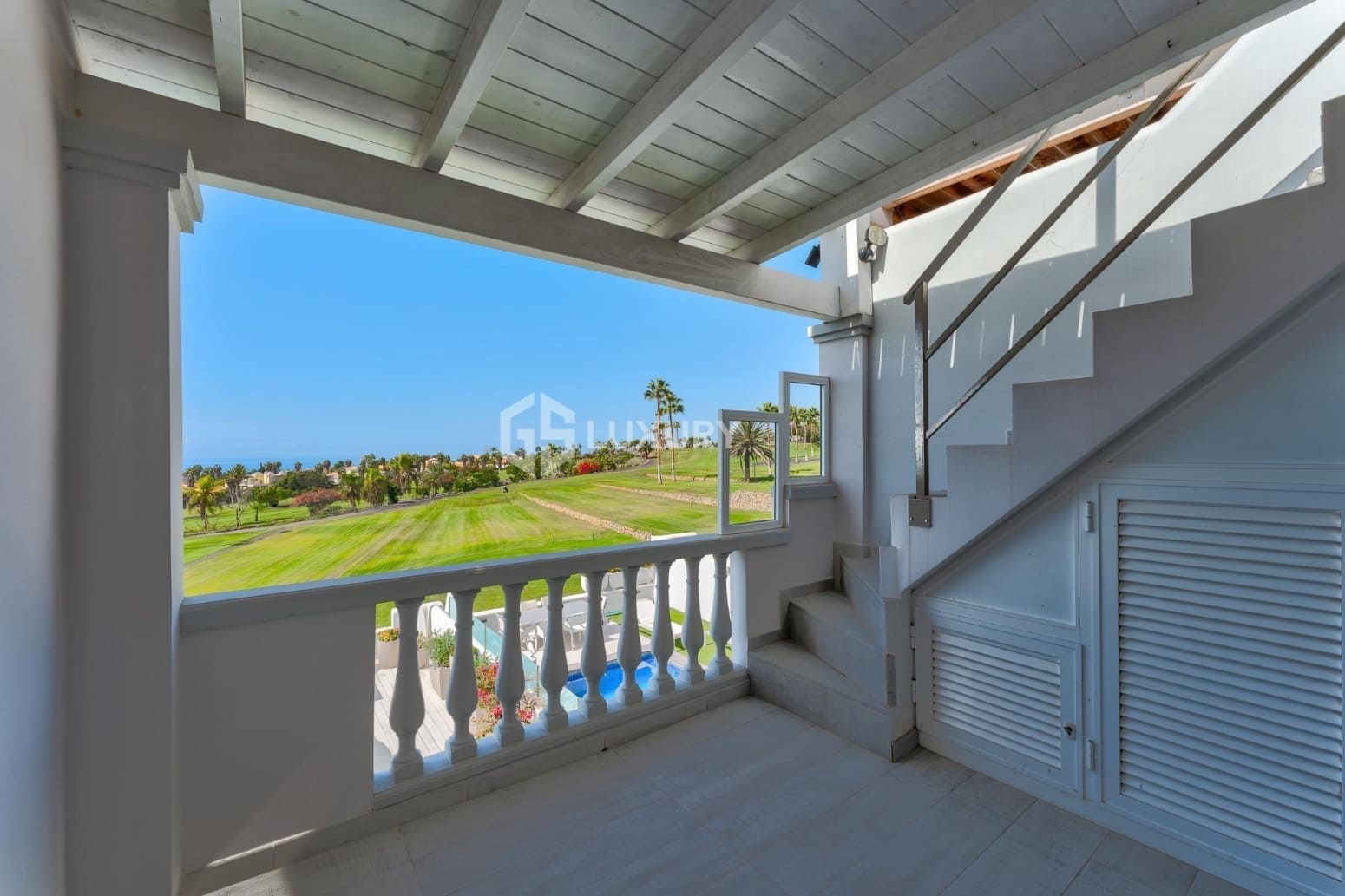 3 chambre Villa/Maison à vendre à Adeje avec garage - 1 650 000 € (Ref: 9687581)