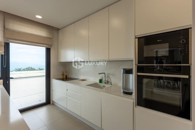 5 soverom Villa til salgs i Guía de Isora med garasje - € 6 000 000 (Ref: 9697803)