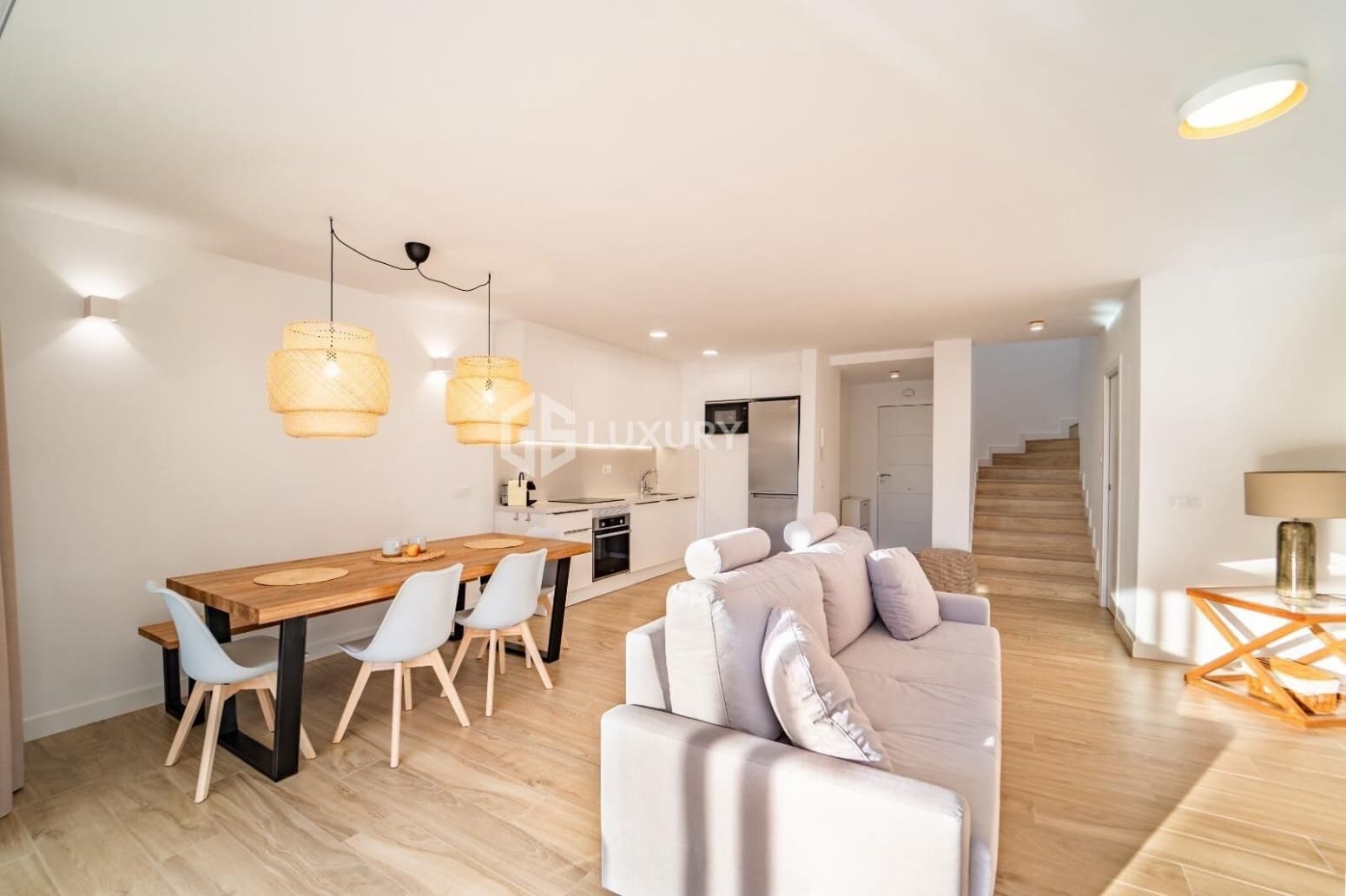 2 slaapkamer Villa te koop in Adeje met garage - € 879.000 (Ref: 9700043)