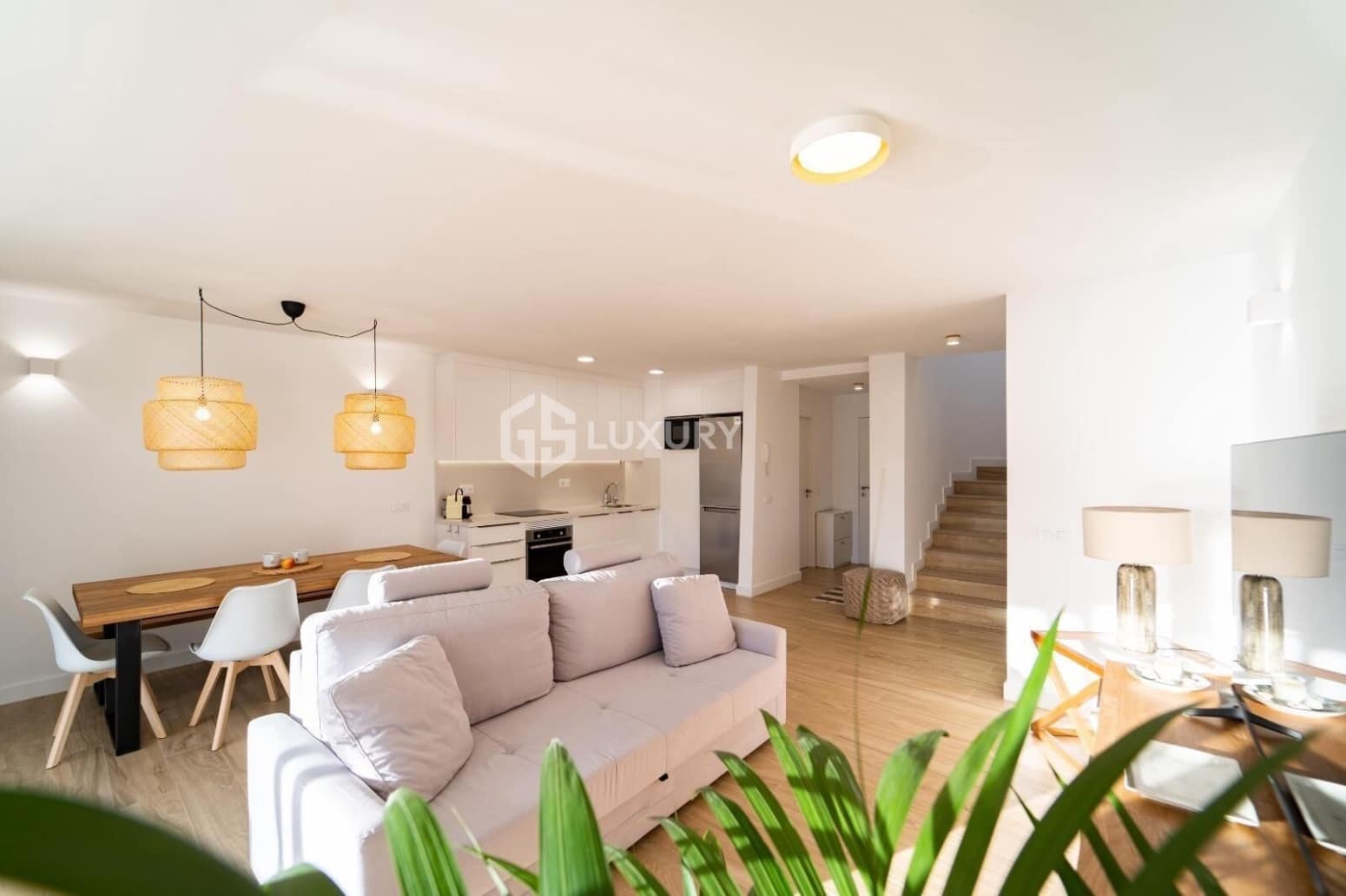 2 slaapkamer Villa te koop in Adeje met garage - € 879.000 (Ref: 9700043)