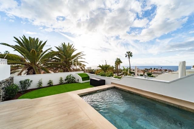 2 sypialnia Willa na sprzedaż w San Eugenio Alto, Adeje z garażem - 879 000 € (Ref: 9700043)