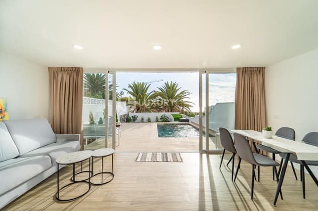 2 sypialnia Willa na sprzedaż w San Eugenio Alto, Adeje z garażem - 879 000 € (Ref: 9700043)