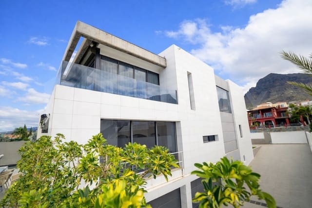 5 quarto Moradia para venda em Playa de Fañabé Alto, Adeje com garagem - 2 950 000 € (Ref: 9708031)