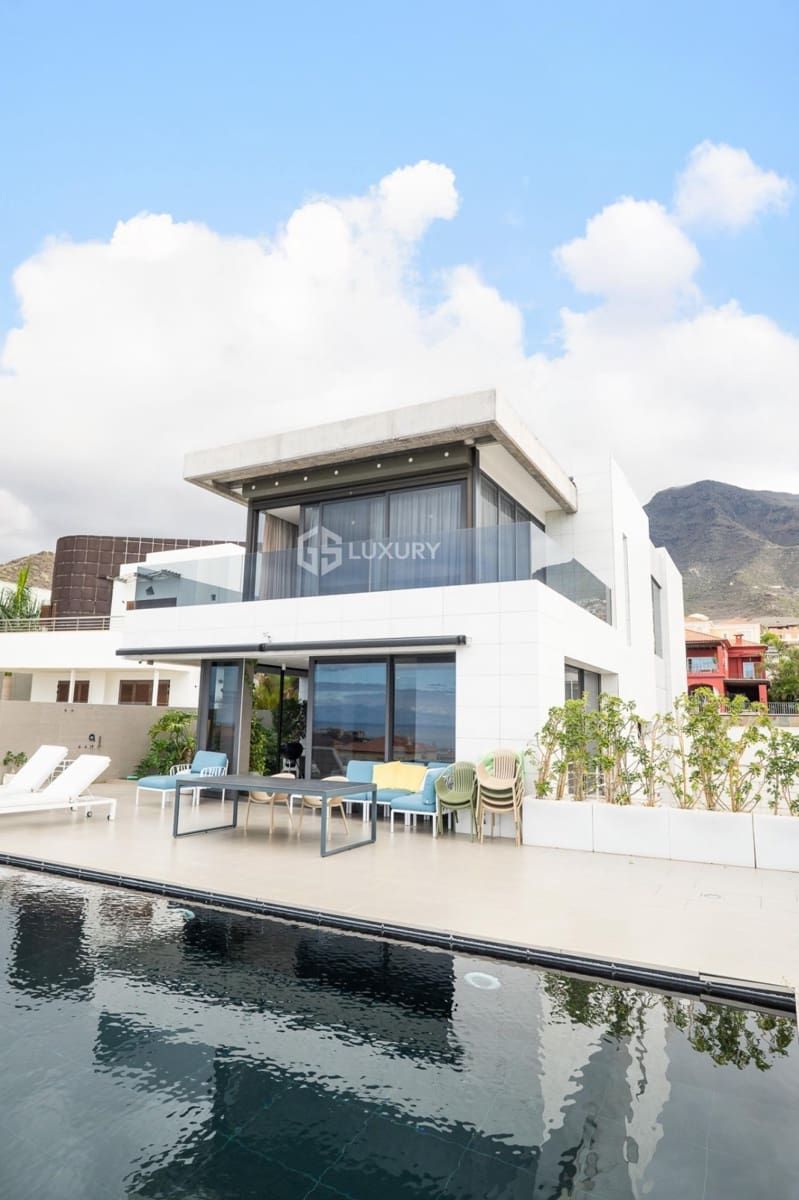 5 camera da letto Villa in vendita in Adeje con garage - 2.950.000 € (Rif: 9708031)