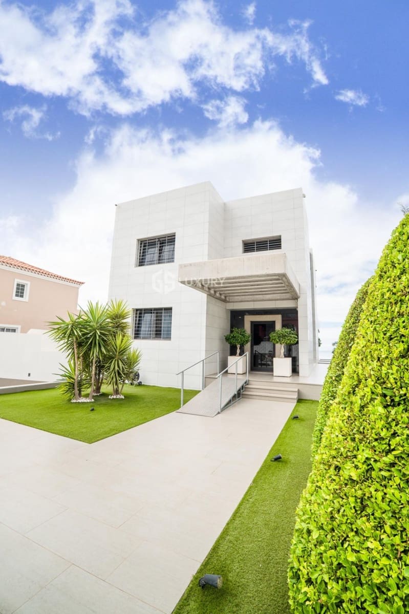 5 camera da letto Villa in vendita in Adeje con garage - 2.950.000 € (Rif: 9708031)