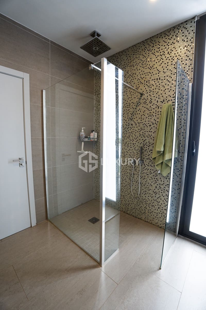 Chalet de 5 habitaciones en Adeje en venta con garaje - 2.650.000 € (Ref: 9708031)