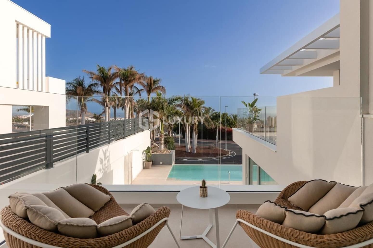 3 bedroom Villa for sale in Adeje with garage - € 1,912,900 (Ref: 9708033)