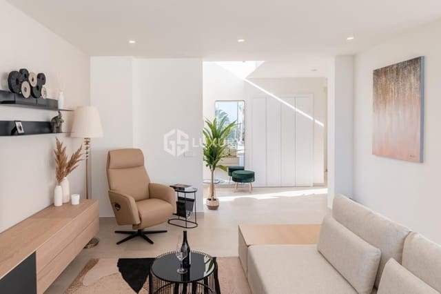 3 slaapkamer Villa te koop in La Caldera, Adeje met garage - € 1.912.900 (Ref: 9708033)