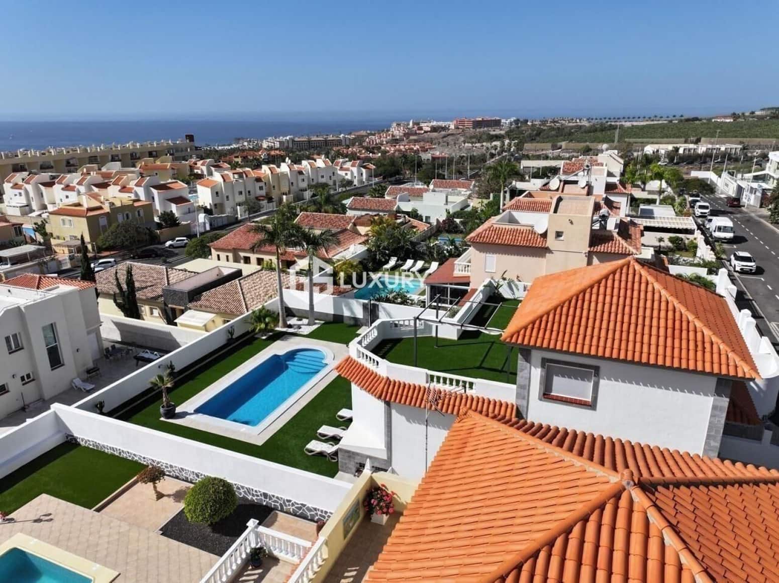 5 camera da letto Villa in vendita in Adeje con garage - 1.850.000 € (Rif: 9708034)