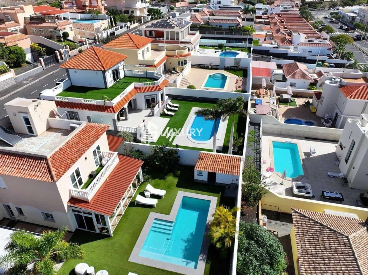 5 camera da letto Villa in vendita in Adeje con garage - 1.850.000 € (Rif: 9708034)