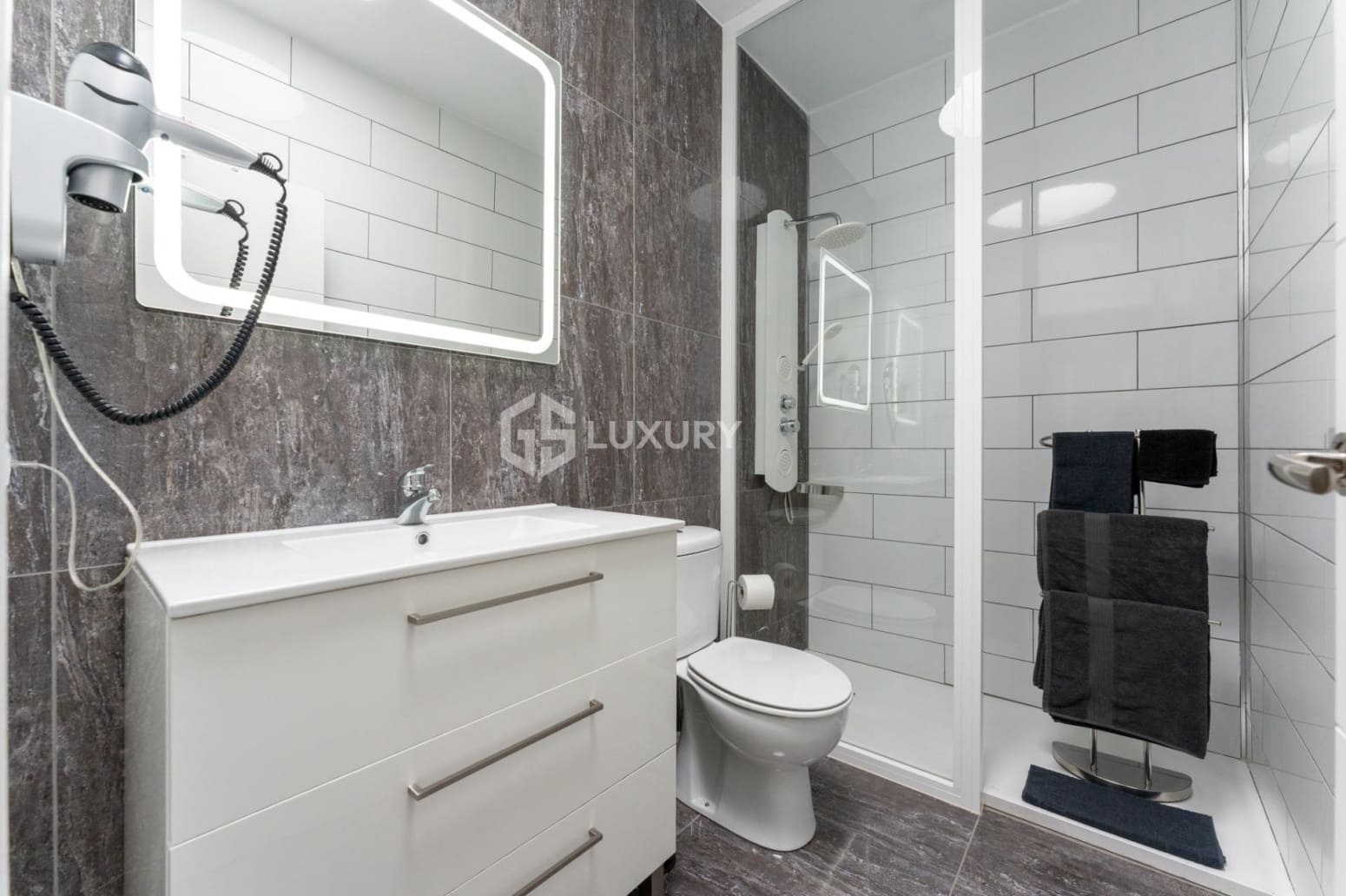 Chalet de 7 habitaciones en Adeje en venta con garaje - 1.995.000 € (Ref: 9708036)