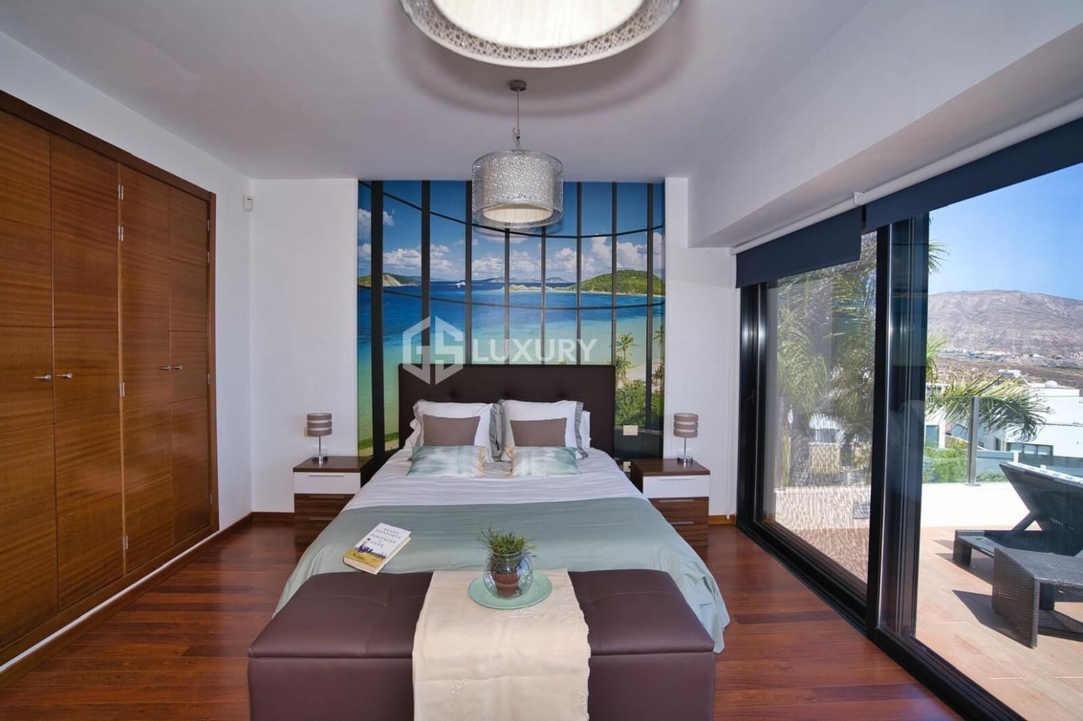 4 camera da letto Villa da affittare in Adeje con garage - 8.000 € (Rif: 9708037)