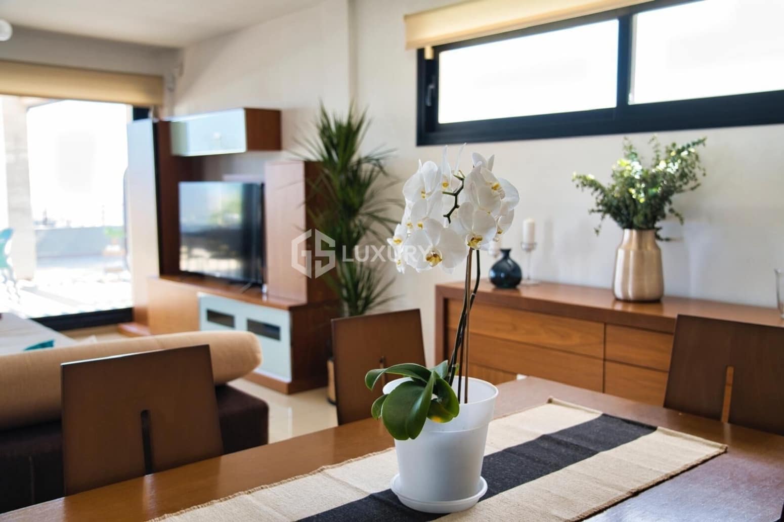 4 camera da letto Villa da affittare in Adeje con garage - 8.000 € (Rif: 9708037)