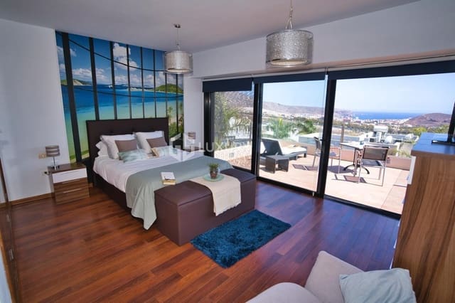 4 soverom Villa til leie i San Eugenio Alto, Adeje med garasje - € 8 000 (Ref: 9708037)