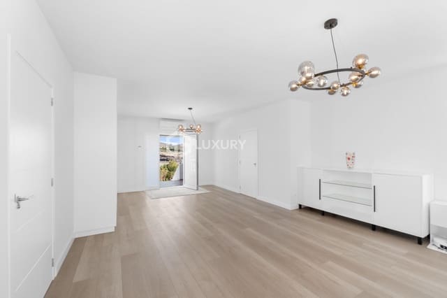 5 sypialnia Willa na sprzedaż w El Roque, San Miguel de Abona z garażem - 1 950 000 € (Ref: 9708038)
