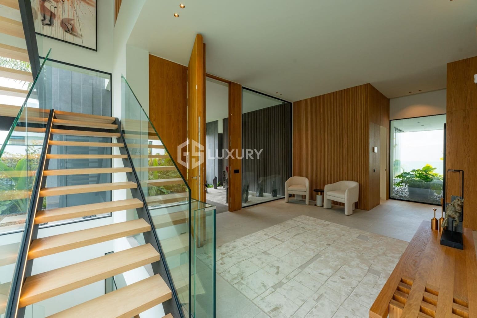 4 slaapkamer Villa te koop in Guia de Isora met garage - € 4.290.000 (Ref: 9730531)