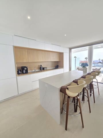 3 sovrum Lägenhet att hyra i Guía de Isora med pool garage - 6 000 € (Ref: 9733664)