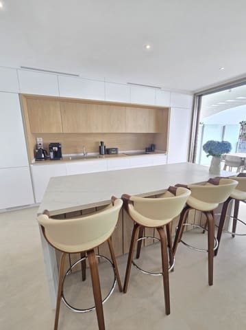 3 sovrum Lägenhet att hyra i Guía de Isora med pool garage - 6 000 € (Ref: 9733664)