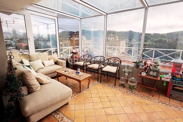 5 sypialnia Willa na sprzedaż w San Cristóbal de La Laguna z garażem - 1 700 000 € (Ref: 9734136)