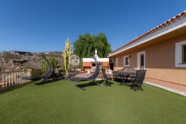 Chalet de 3 habitaciones en Los Menores, Adeje en venta con garaje - 1.011.000 € (Ref: 9734139)