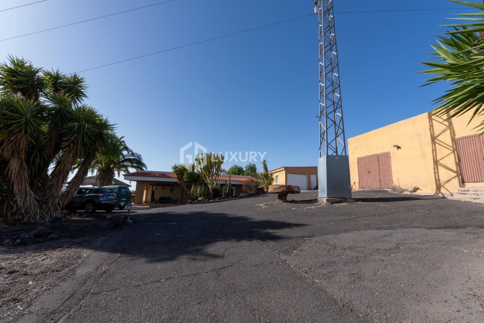 Chalet de 3 habitaciones en Adeje en venta con garaje - 1.011.000 € (Ref: 9734139)