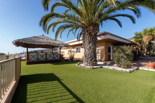 Chalet de 3 habitaciones en Los Menores, Adeje en venta con garaje - 1.011.000 € (Ref: 9734139)