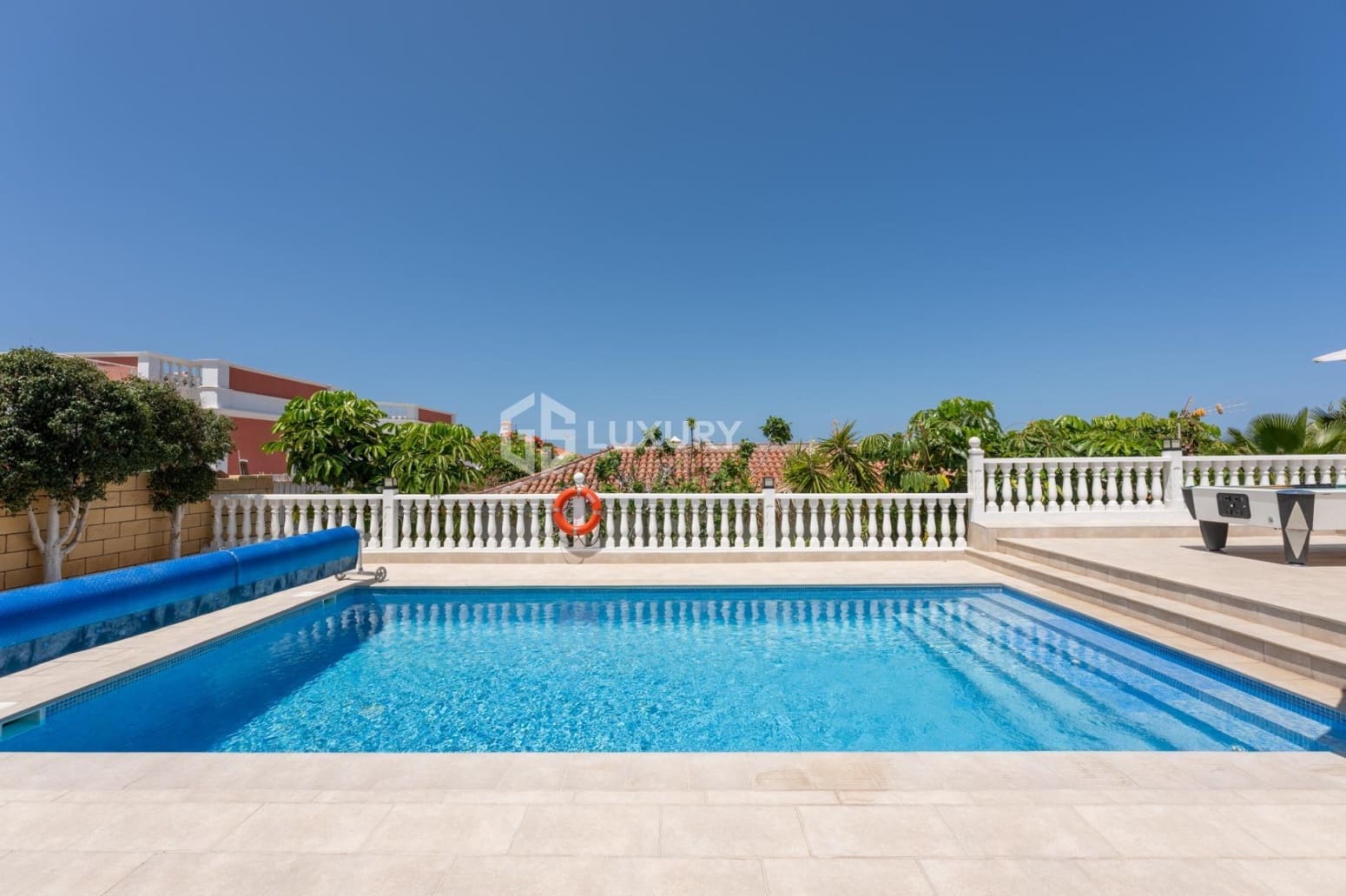 6 bedroom Villa for sale in Santiago del Teide with garage - € 1,280,000 (Ref: 9734142)