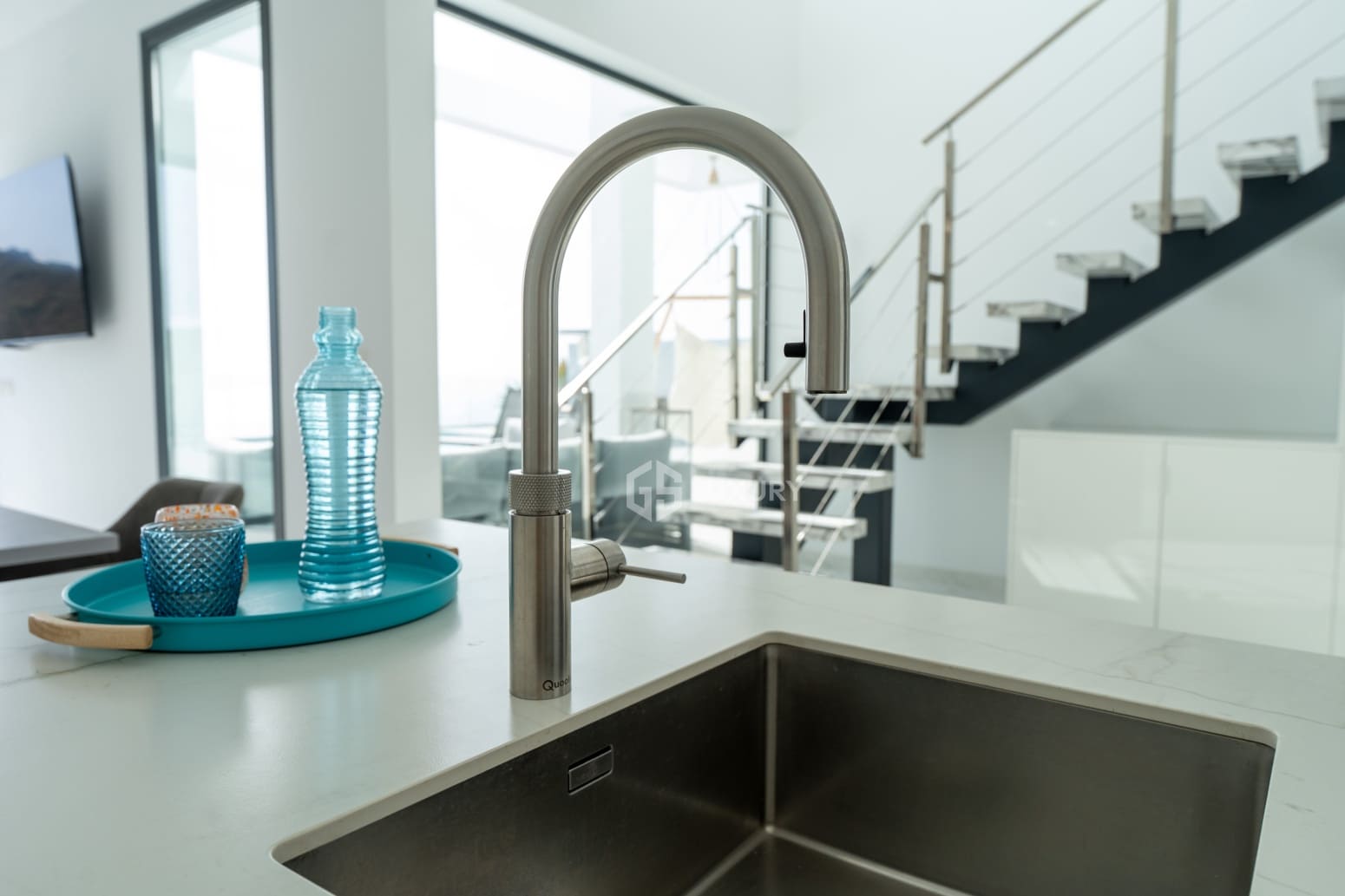 4 makuuhuone Huvila myytävänä paikassa Adeje mukana uima-altaan 
autotalli - 2 390 000 € (Ref: 9787603)