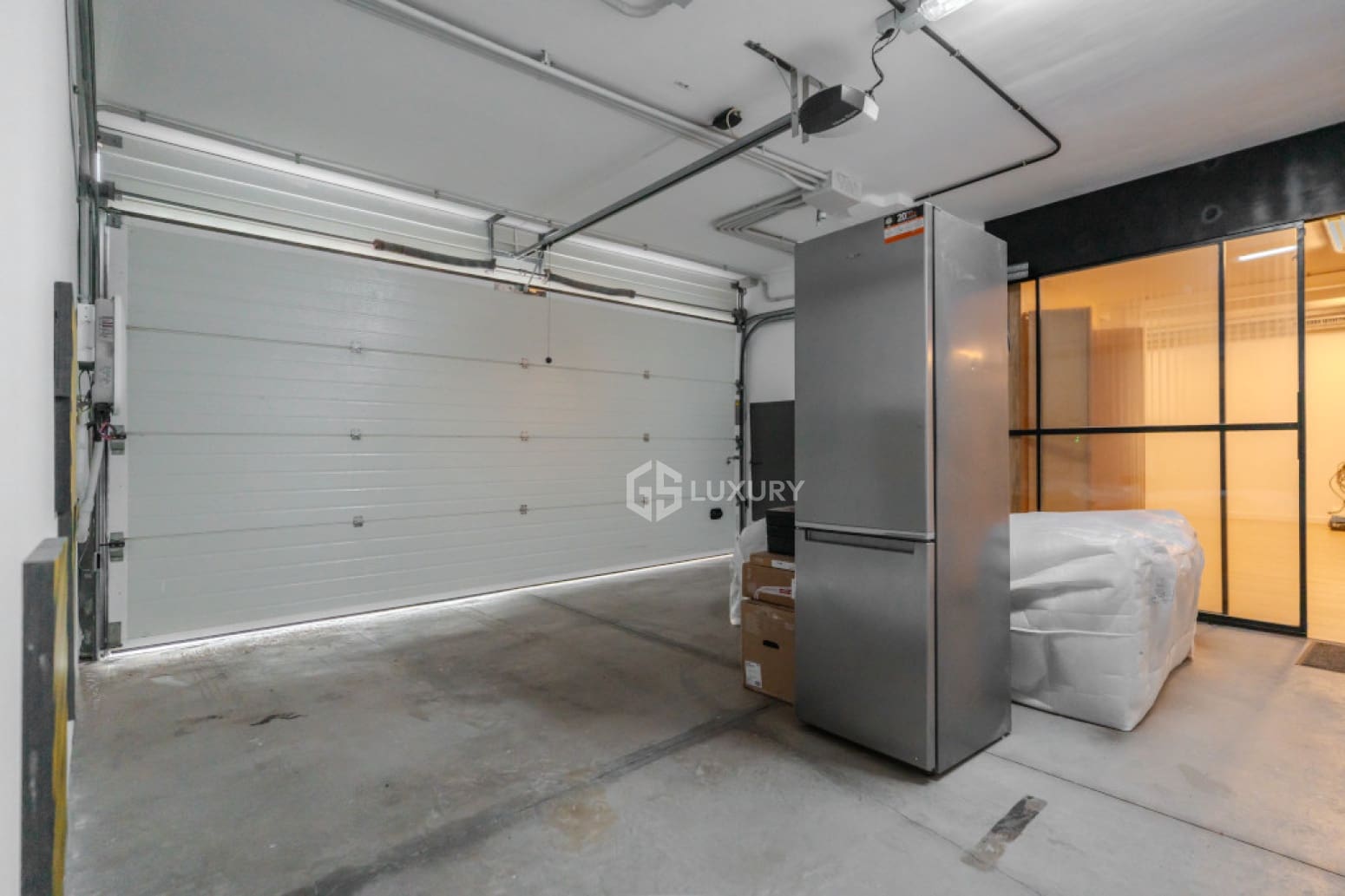 5 chambre Villa/Maison à vendre à Adeje avec piscine garage - 2 100 000 € (Ref: 9790018)