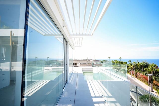 4 quarto Moradia para venda em San Eugenio Bajo, Adeje com garagem - 2 500 000 € (Ref: 9805307)