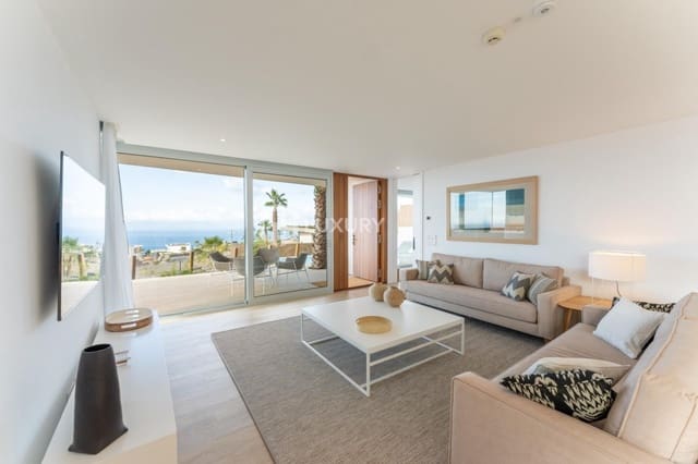 3 slaapkamer Villa te koop in Guía de Isora met garage - € 2.300.000 (Ref: 9805308)