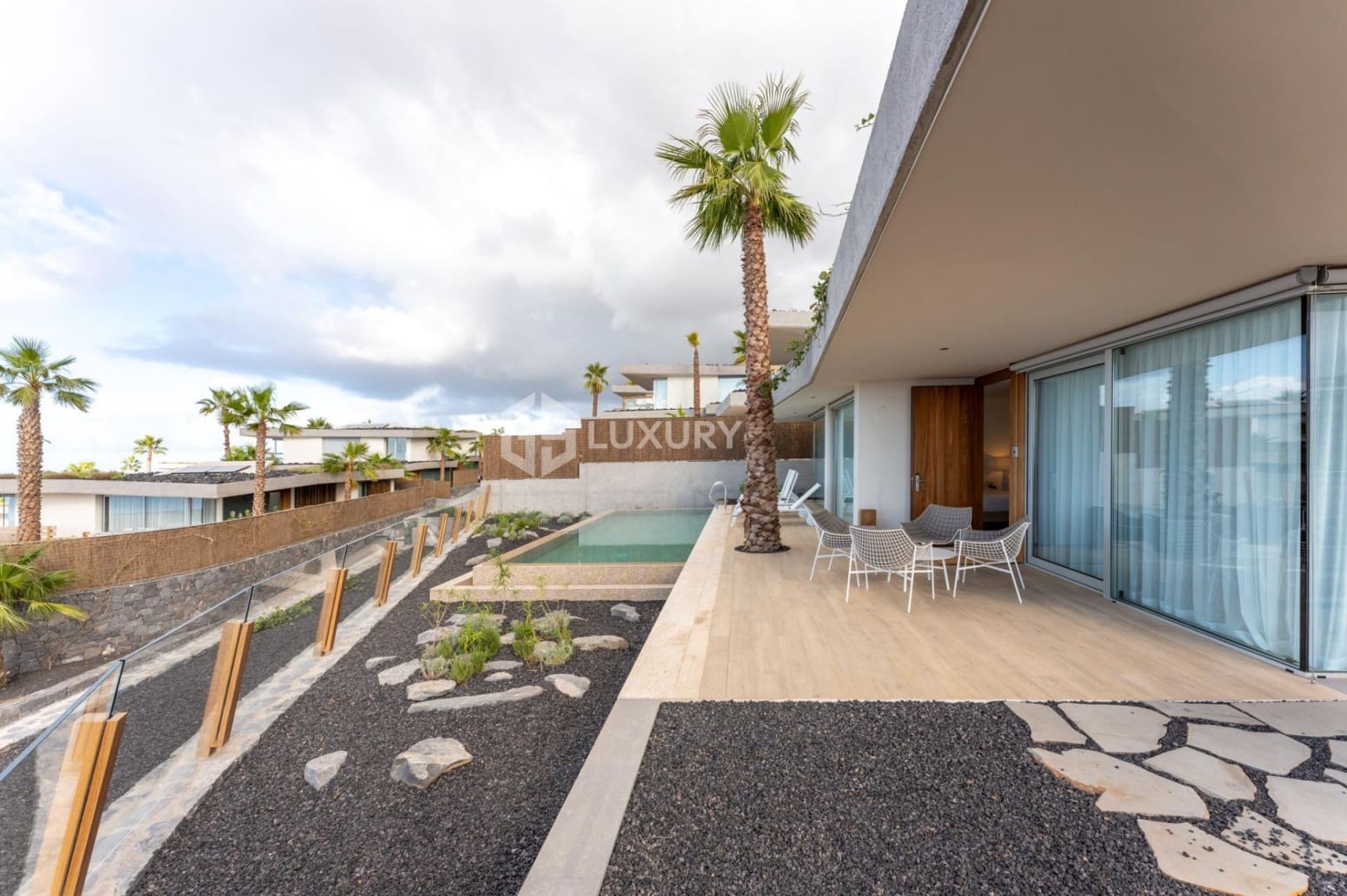 3 slaapkamer Villa te koop in Guia de Isora met garage - € 2.300.000 (Ref: 9805308)