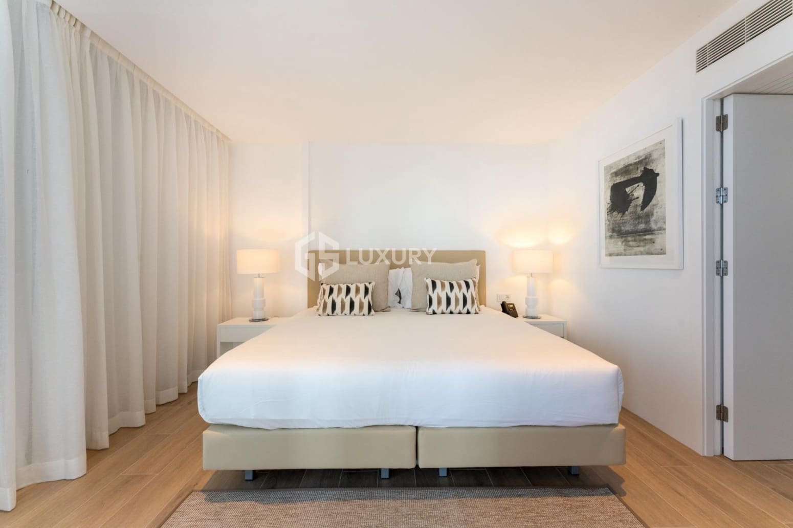 3 slaapkamer Villa te koop in Guia de Isora met garage - € 2.300.000 (Ref: 9805308)