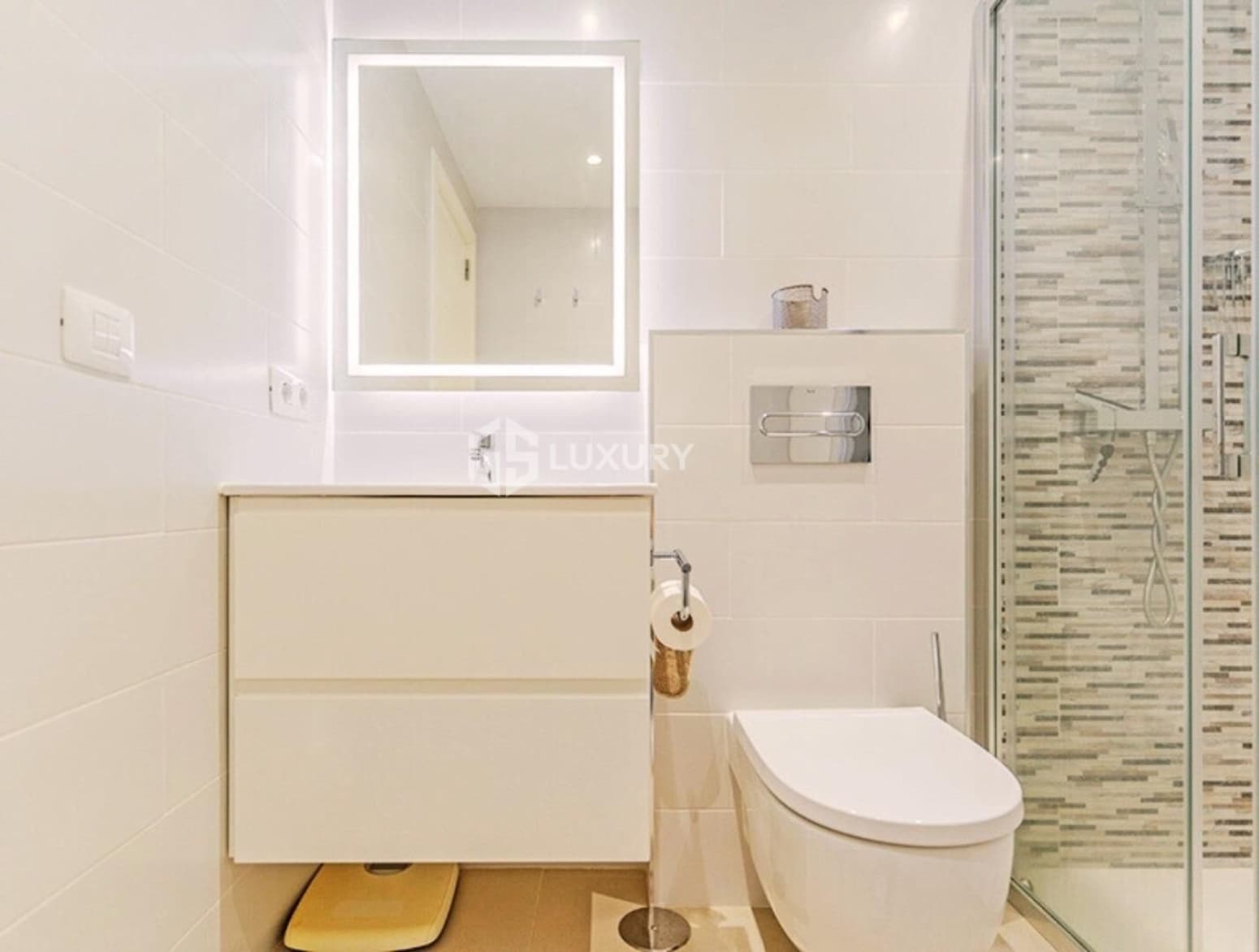 2 camera da letto Appartamento in vendita in Arona - 1.680.000 € (Rif: 9805310)