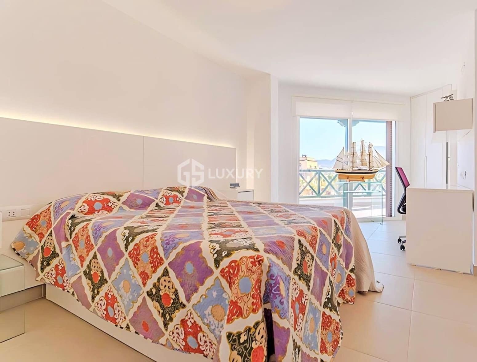 2 camera da letto Appartamento in vendita in Arona - 1.680.000 € (Rif: 9805310)