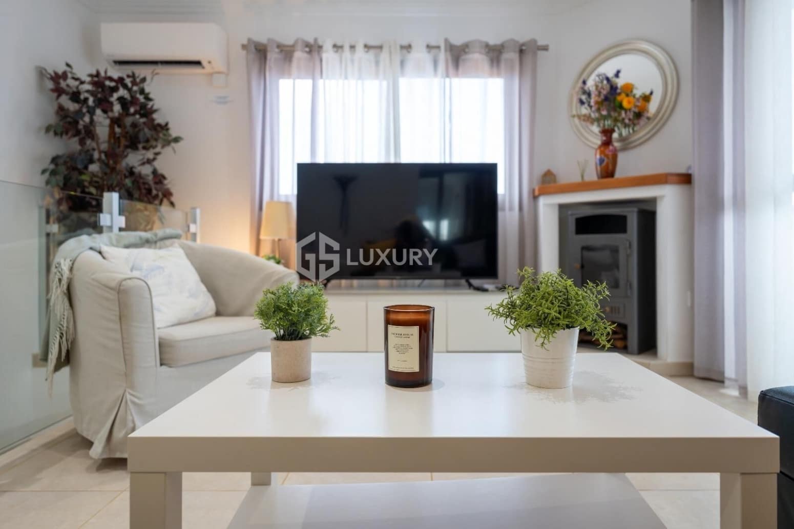 4 slaapkamer Villa te koop in San Miguel de Abona met garage - € 1.100.000 (Ref: 9805645)