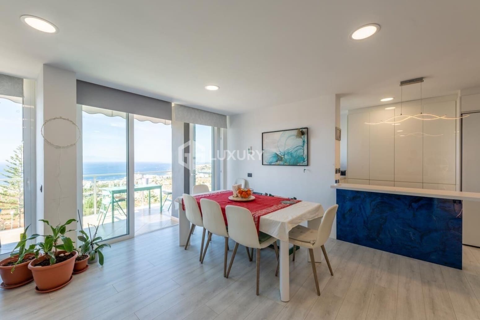 5 soveværelse Villa til salg i Adeje med garage - € 1.299.000 (Ref: 9807356)