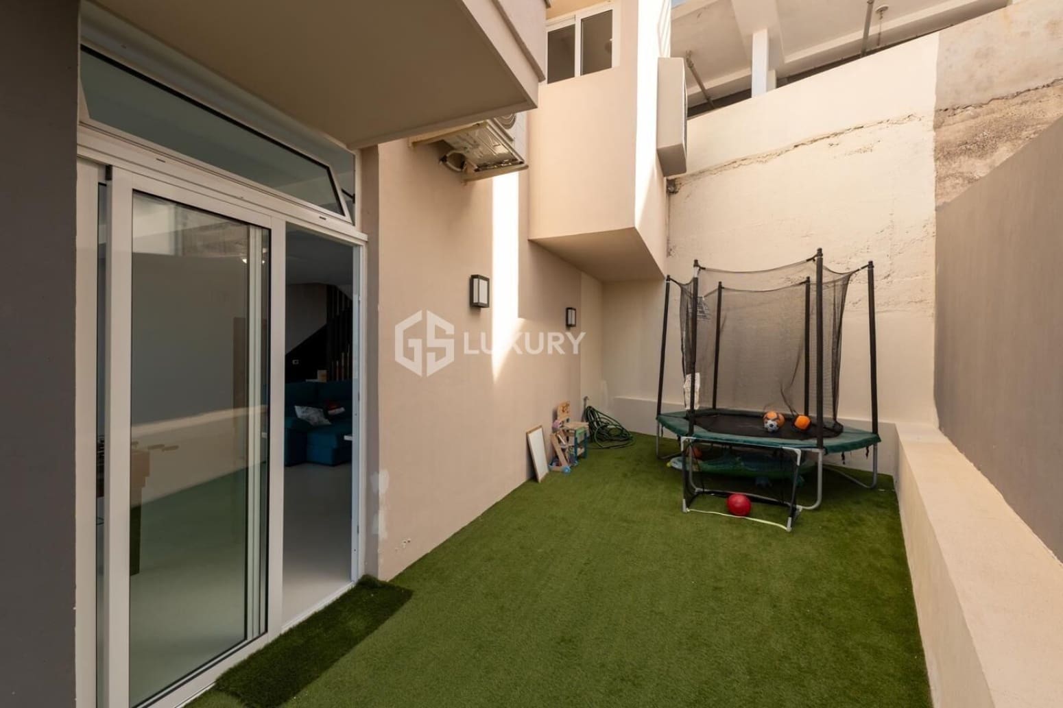 5 soveværelse Villa til salg i Adeje med garage - € 1.299.000 (Ref: 9807356)